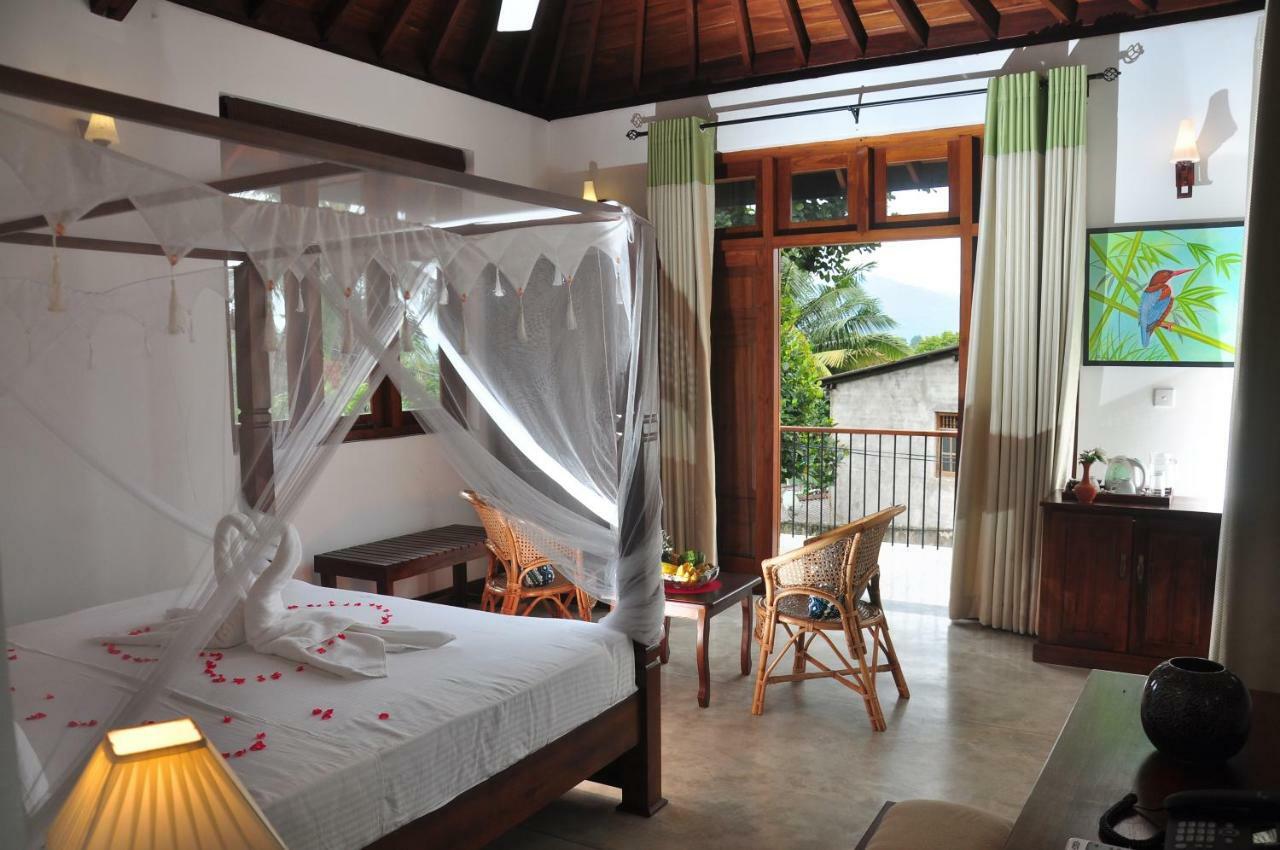 Villa Nilmalee Gampola Exteriér fotografie